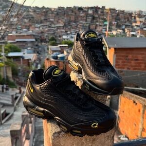 Nike Cortiez Black and Yellow Sneakers Air Max 95